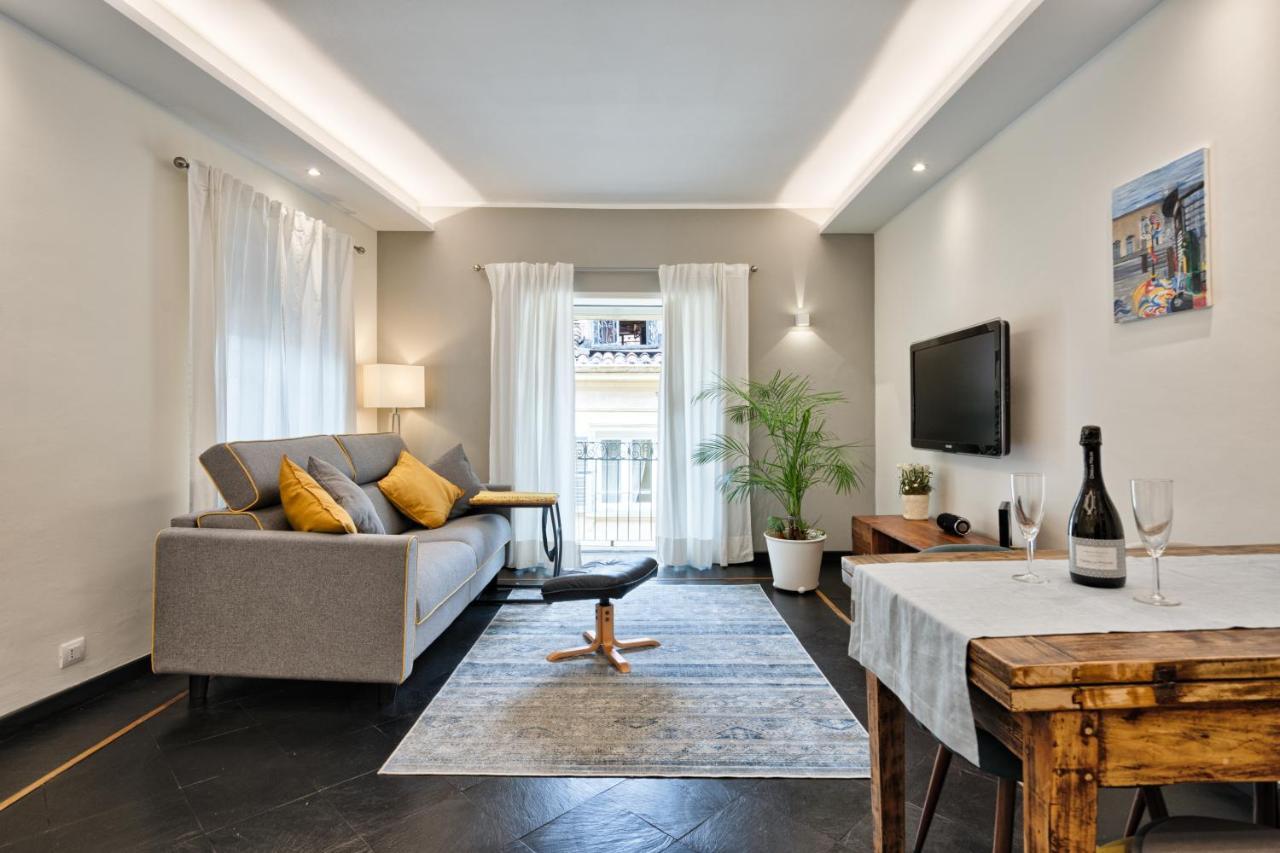Acadamis - Garibaldi 9 Bis - Piazza Castello Apartment Turin Exterior photo