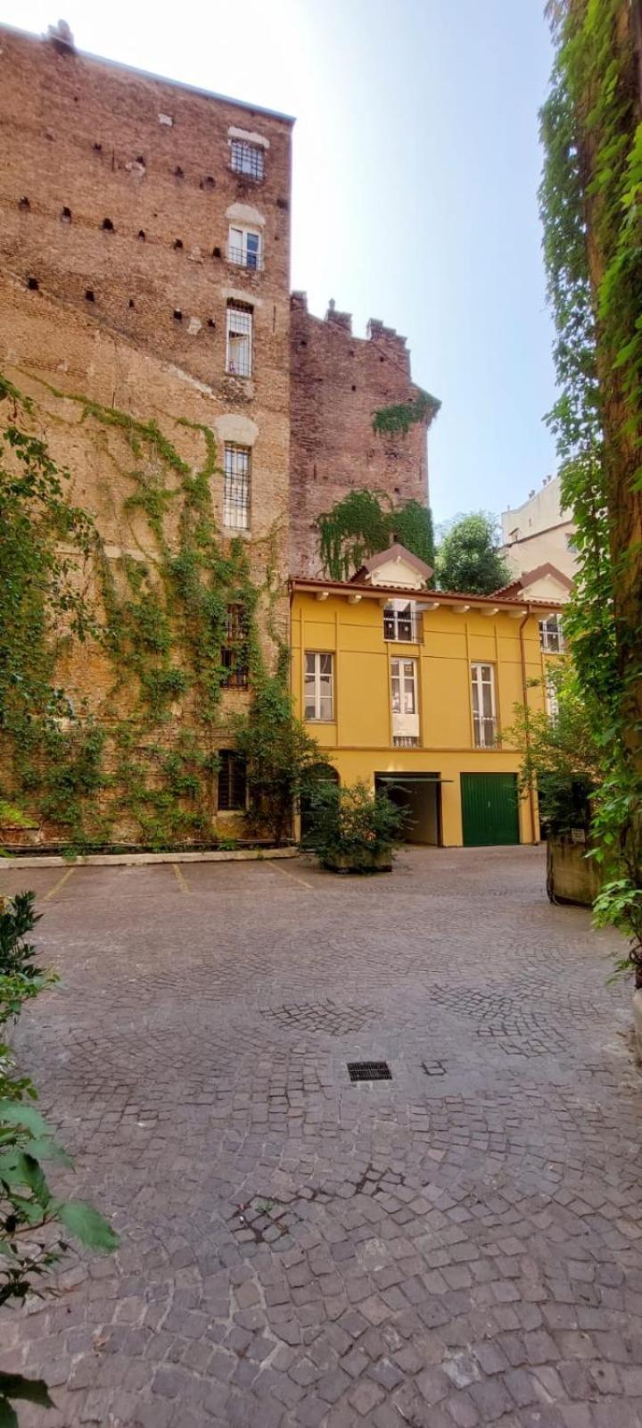 Acadamis - Garibaldi 9 Bis - Piazza Castello Apartment Turin Exterior photo